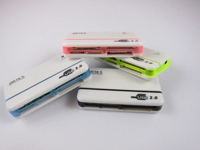 多功能读卡器 电脑3C数码产品批发代理网络直销B038 六卡槽读卡器全面解析